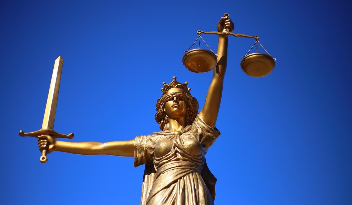 Your rights when arrested at a police station